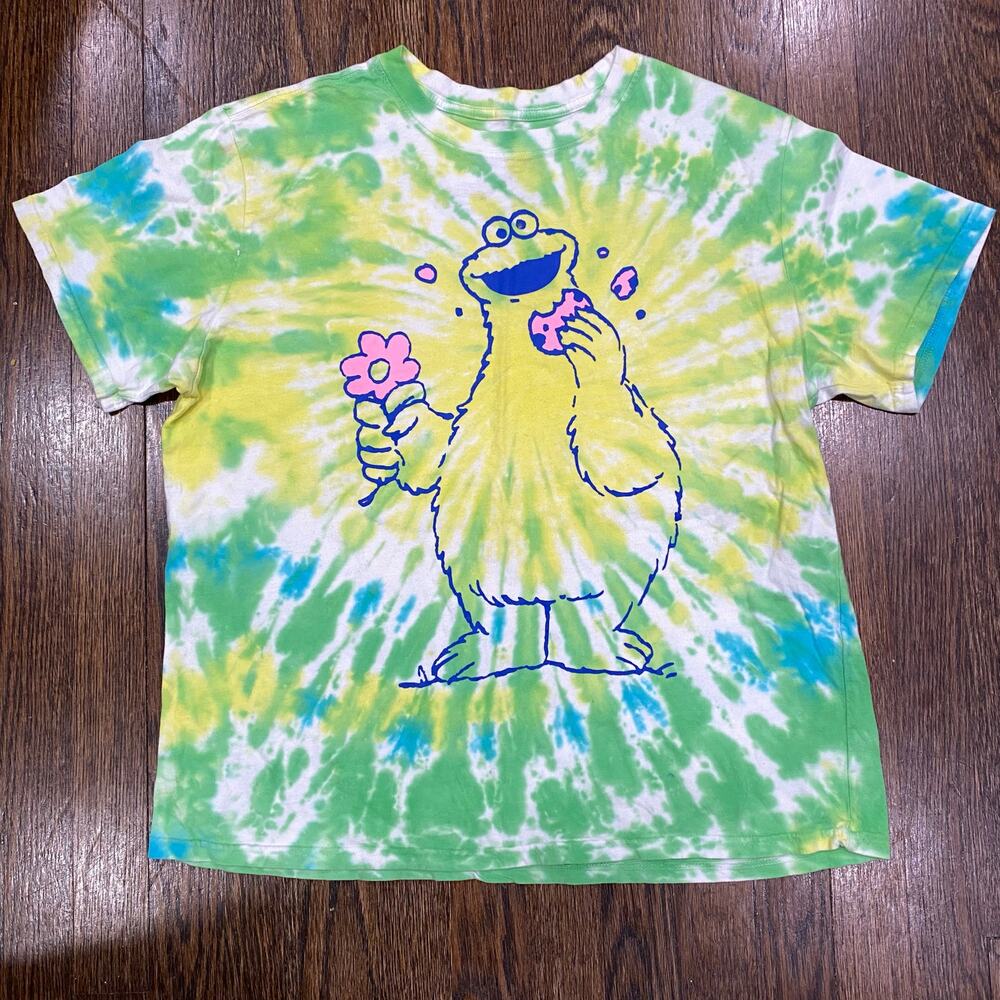Sesame Street Cookie Monster Tee Size Large Tie-Dye Hippie Style T-Shirt - Picture 2 of 6